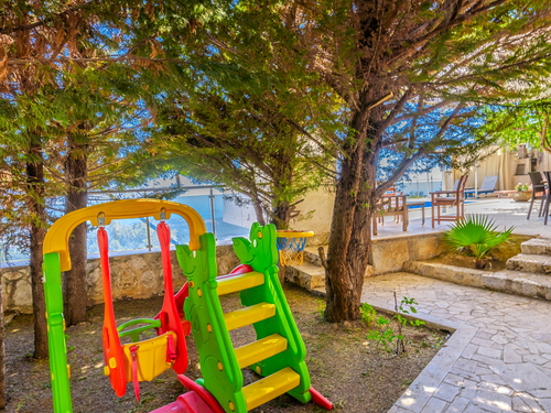  gece  -  Kasım
  | Kalkan Üzümlü'de Çocuk Havuzlu, Deniz Manzaralı 6 Kişilik Villa